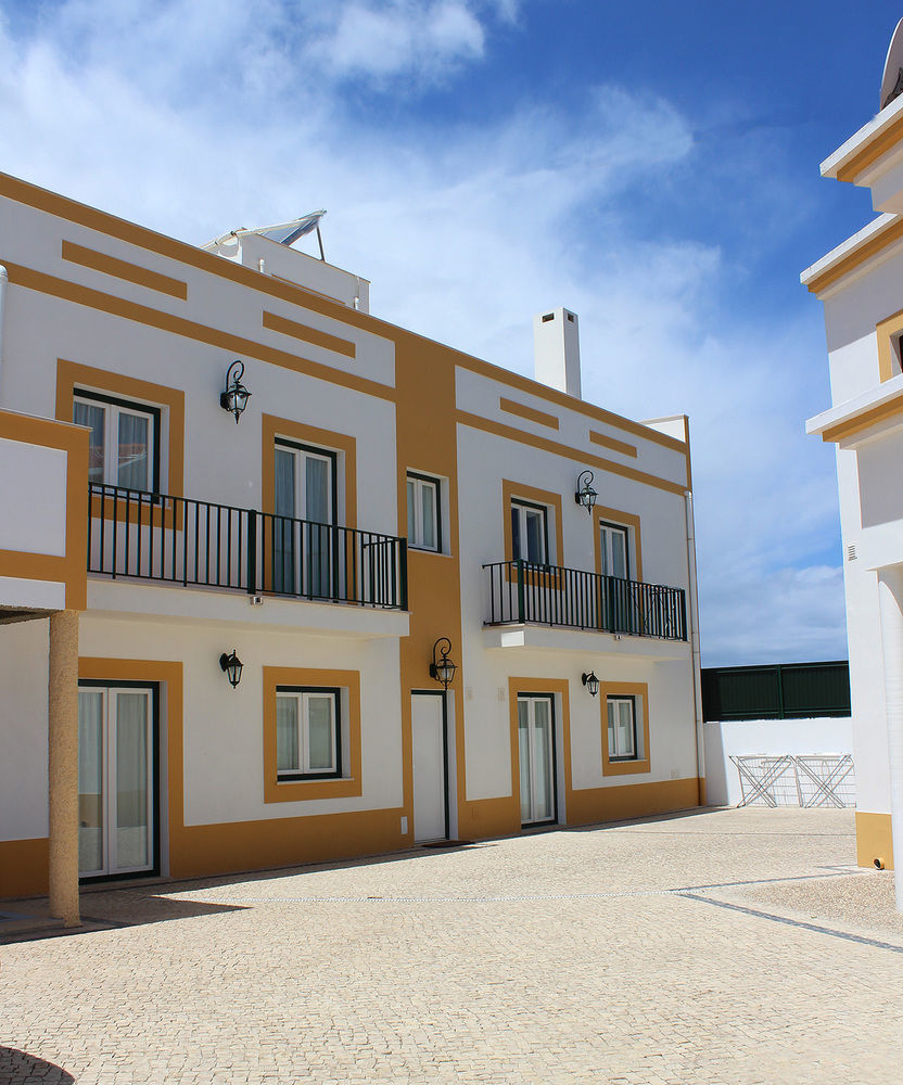 Apartamentos Patio Victoria By Umbral Vila Nova de Milfontes Exterior foto